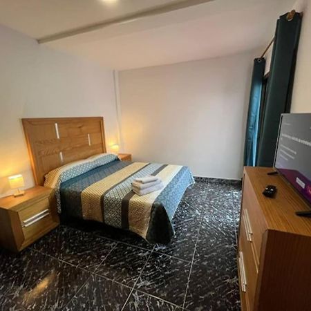 3 Dormitorios. Terraza. Bus Stop Los Realejos Ngoại thất bức ảnh