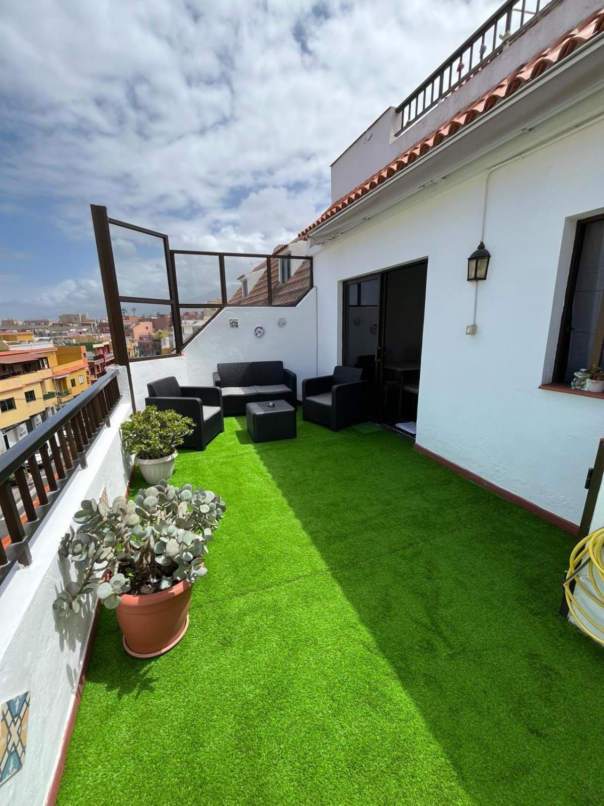 3 Dormitorios. Terraza. Bus Stop Los Realejos Ngoại thất bức ảnh