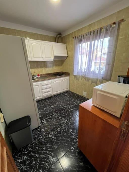 3 Dormitorios. Terraza. Bus Stop Los Realejos Ngoại thất bức ảnh